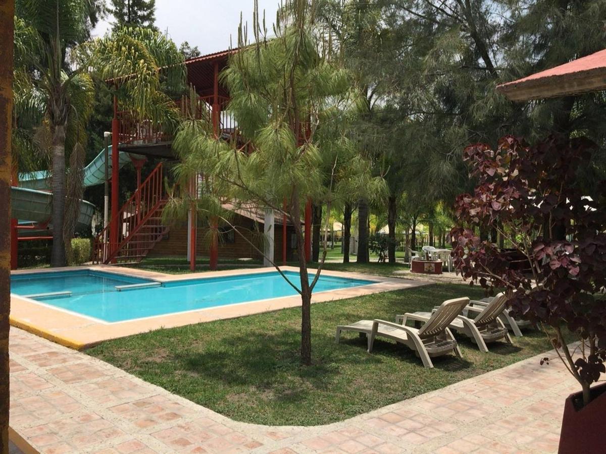 Parque Girasoles Balneario & Cabanas San Francisco del Rincón Exteriör bild