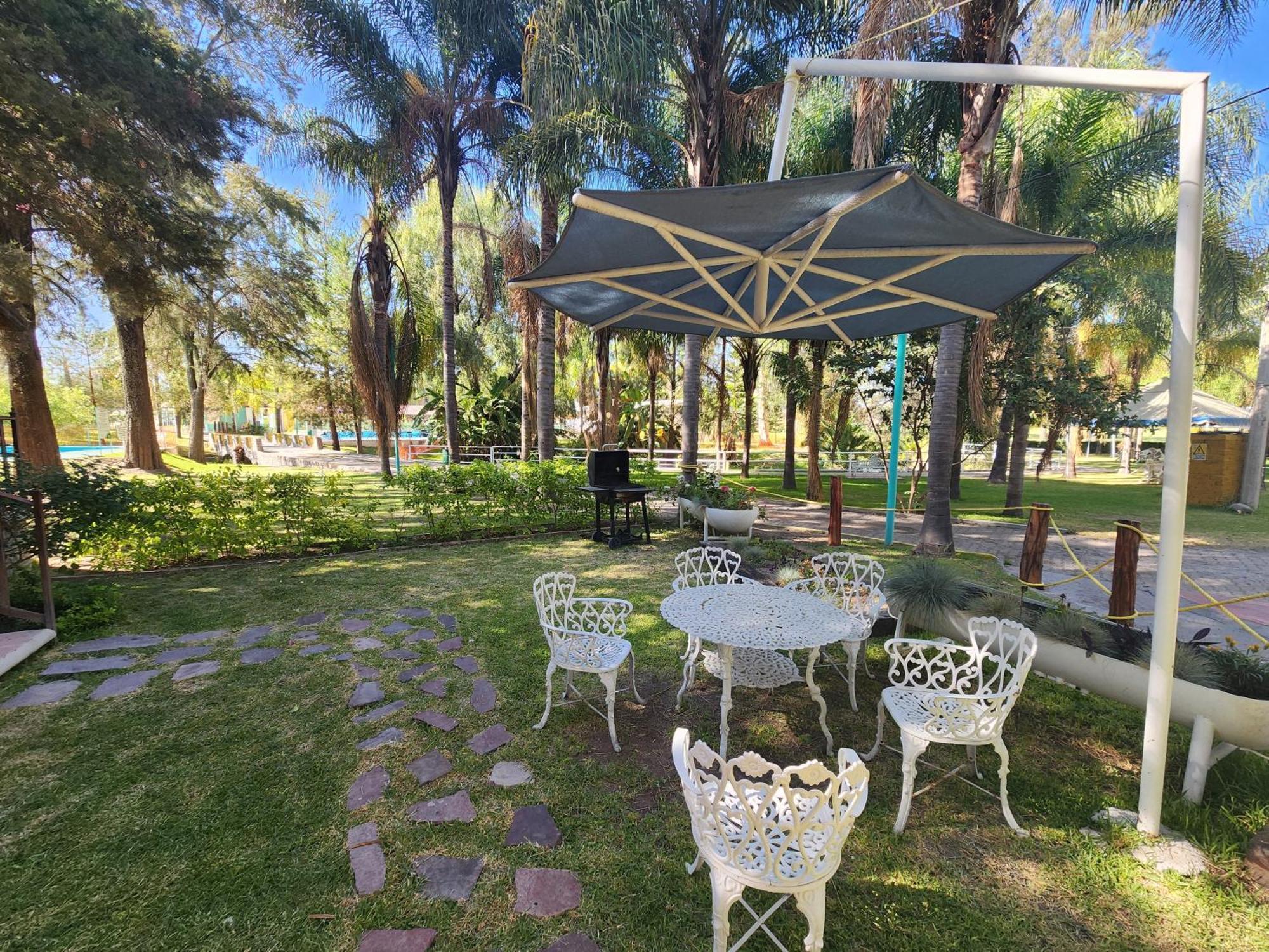 Parque Girasoles Balneario & Cabanas San Francisco del Rincón Exteriör bild